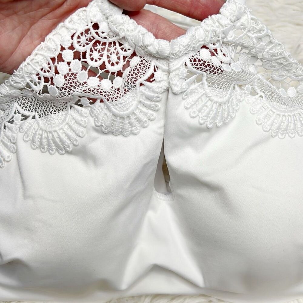 A.Che Britta Halter Bikini Top in White Bora Bora NWT 32C/34B/36A - Picture 2 of 6